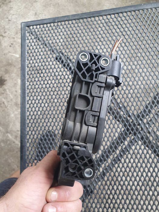 Pedal gazu potencjometr Ford Fiesta mk6 1.4 tdci europa