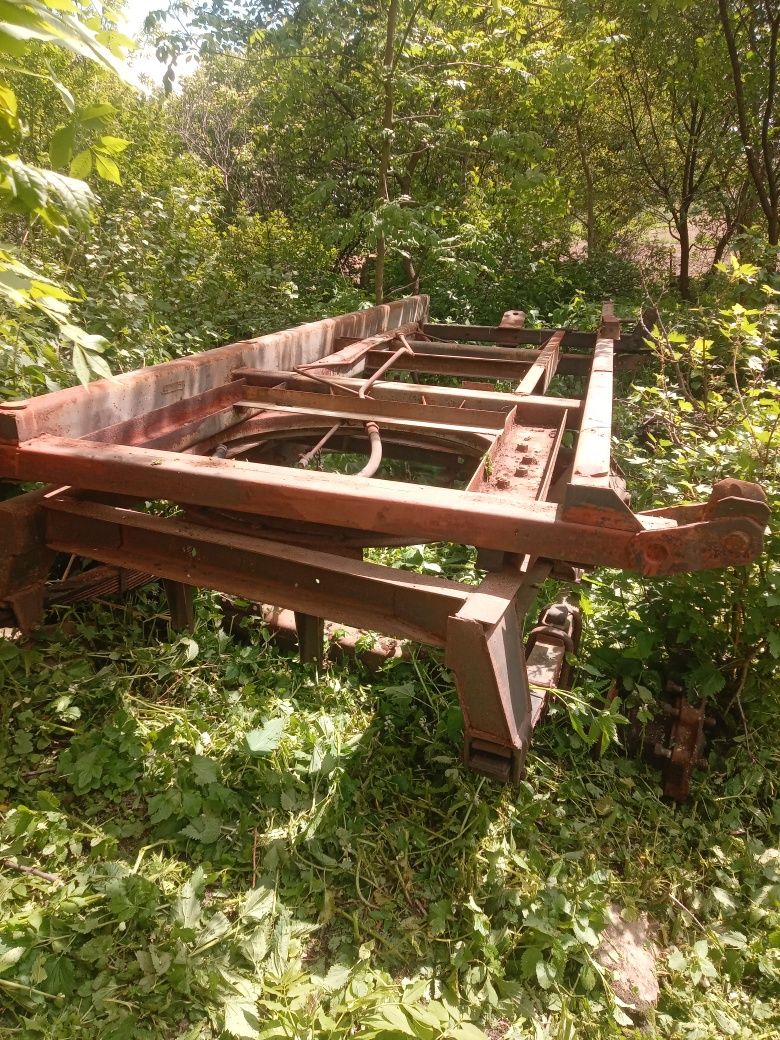 Продам причіп зіловський