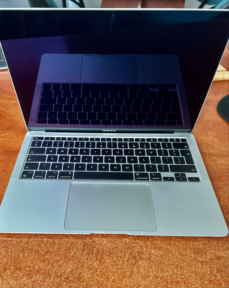 Apple Macbook Air13” M1 256 GB, A2337