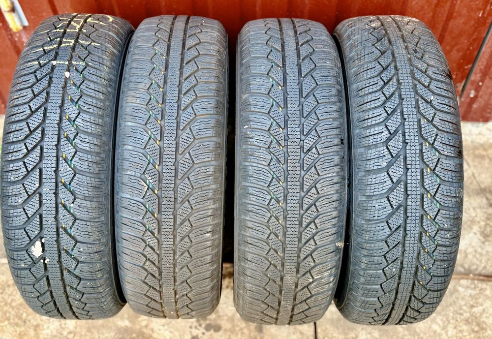 Гума зимова 185/65 R15 Semperit Master-Grip 2