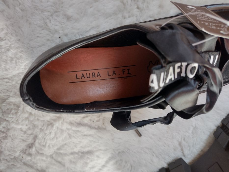 Workery, półbuty damskie, firmy Laura La Fi,, rozmiar 39. NOWE