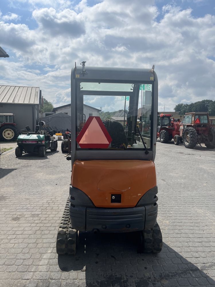 Minikoparka Hitachi Zaxis 18  1,7t