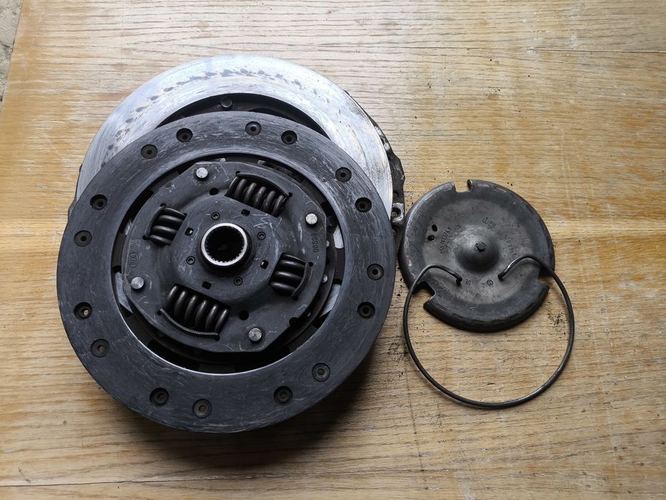 Шкода Октавия Тур 1.6 сцепление в сборе