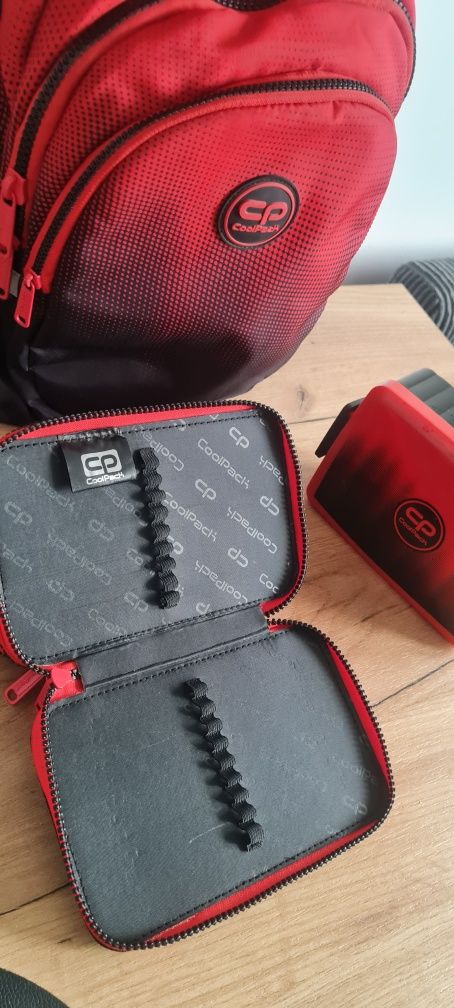 Plecak CoolPack GRADIENT CRANBERRY i akcesoria piórnik + śniadaniówka