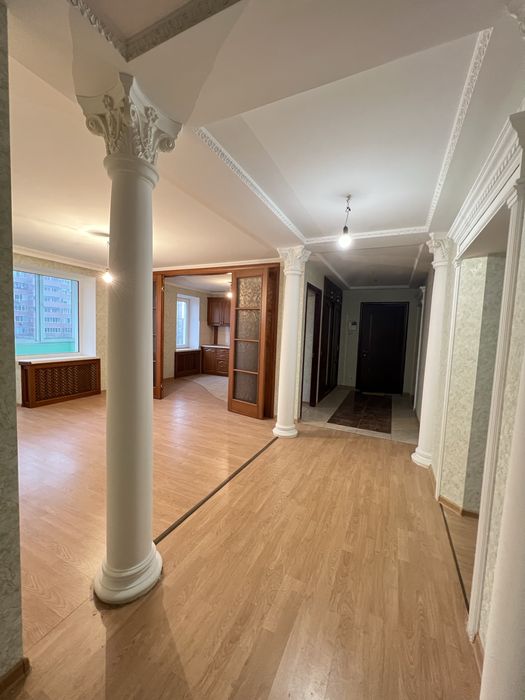 В Продажу 4 к к з євроремонтом на Шосейній