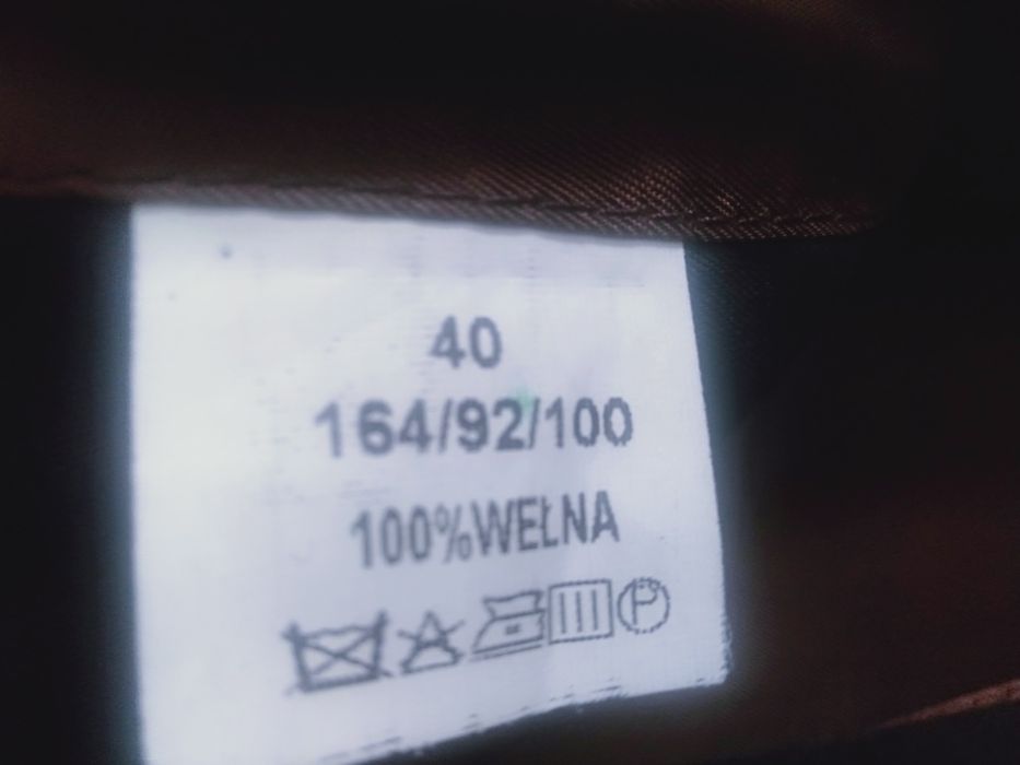 Klasyczny płaszcz damski