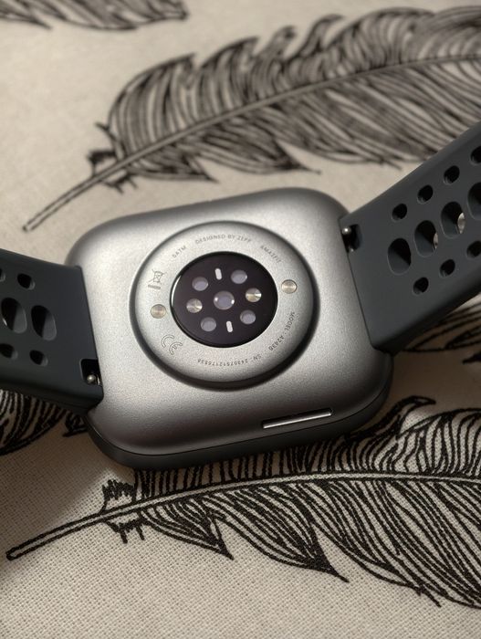 Smartwatch Amazfit Bip 6 A2436 Charcoal