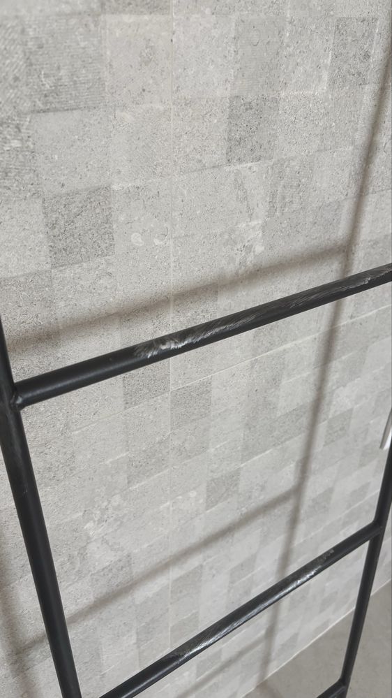 Escada prateleira de arrumação CASA em metal