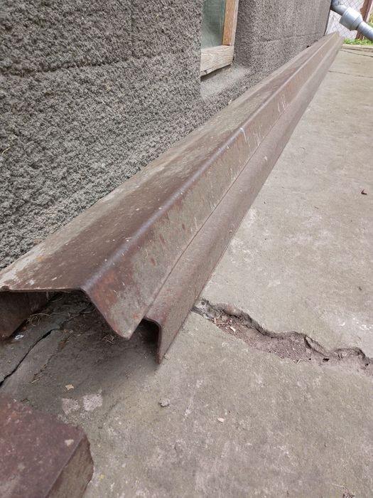 Продам швелєр сталевий