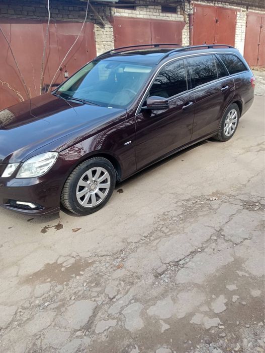 Мерседес w212 е220