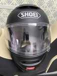 Capacete Shoie tamanho ‘L’ com intercomunicador Sena