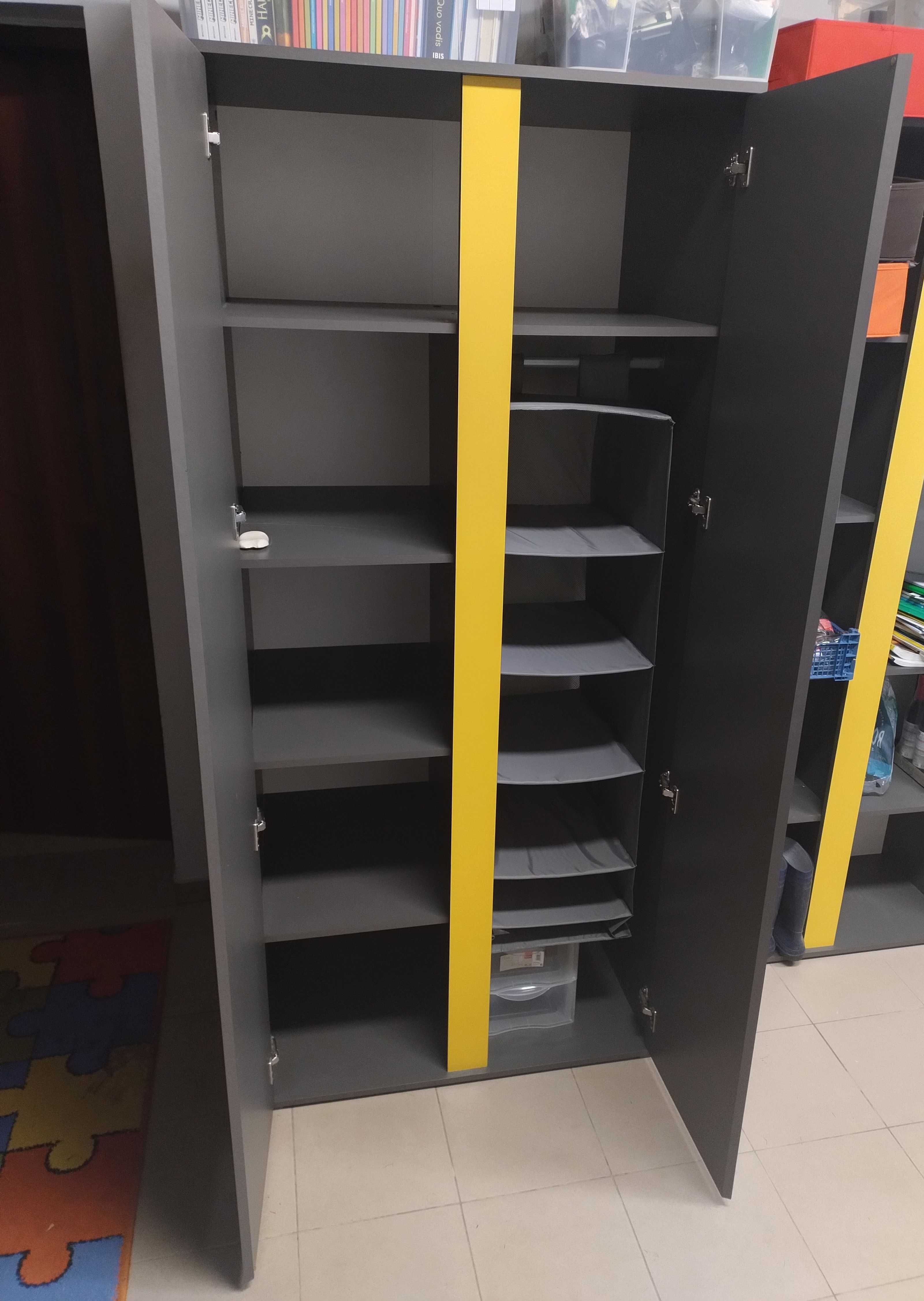 Komplet mebli do pokoju dziecinnego