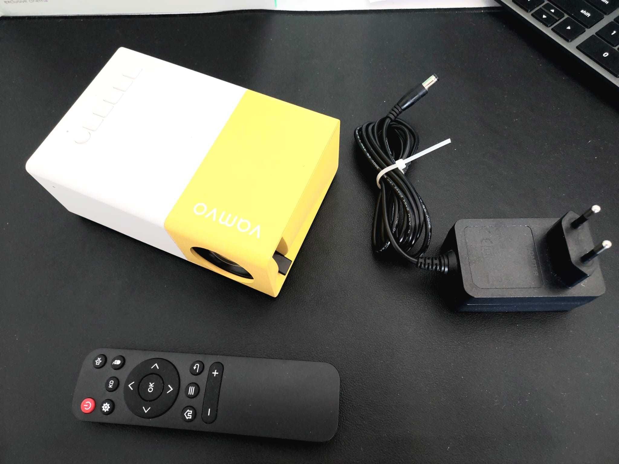Mini projetor, projetor de vídeo vamvo YG300Pro