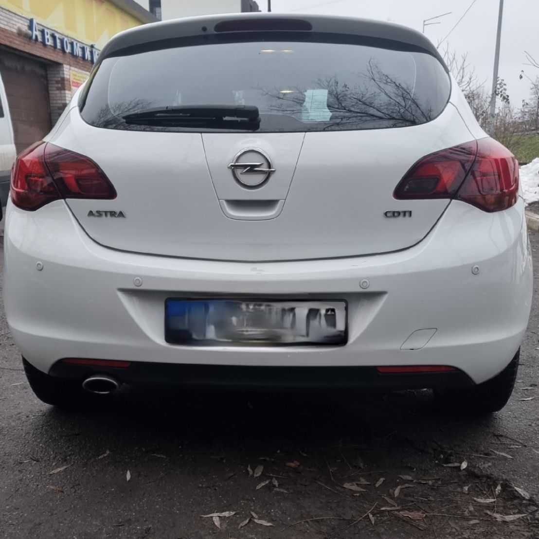 Opel Astra ( Опель Астра) 2010