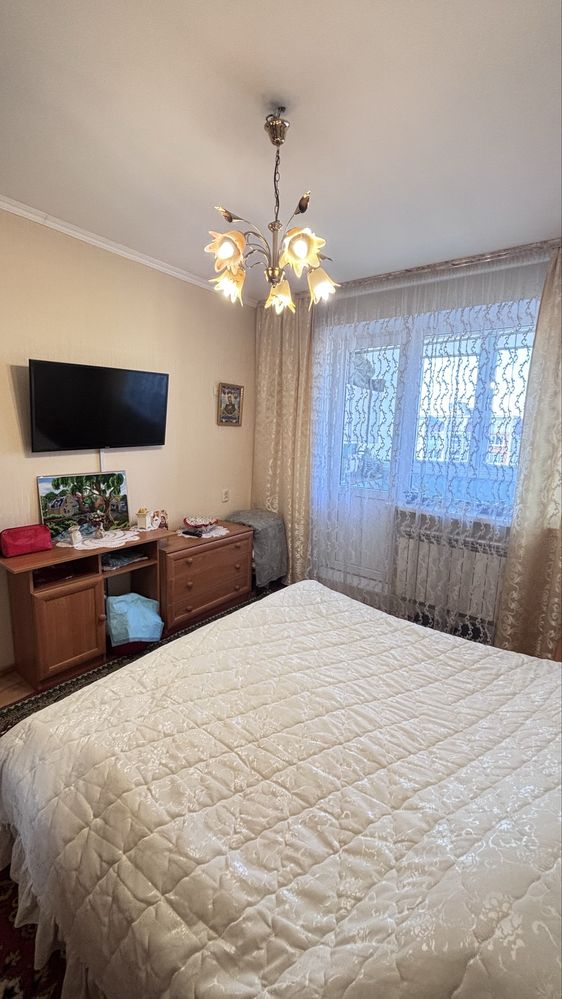 Продаж 3-кім квартири на Маликова з АО