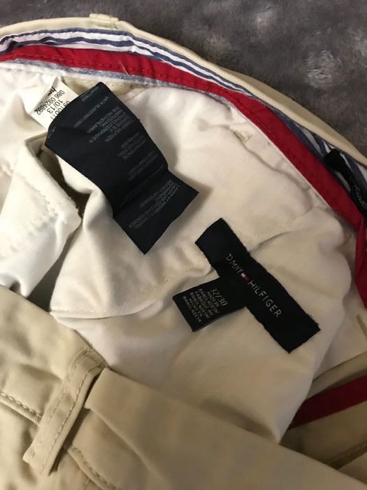 Бежеві чіноси Tommy Hilfiger 32/30 — класичний крій