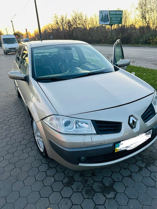 Продаж Рено Меган