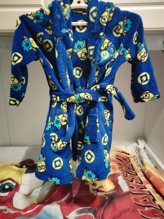 Халат миньон, на 4-5 лет