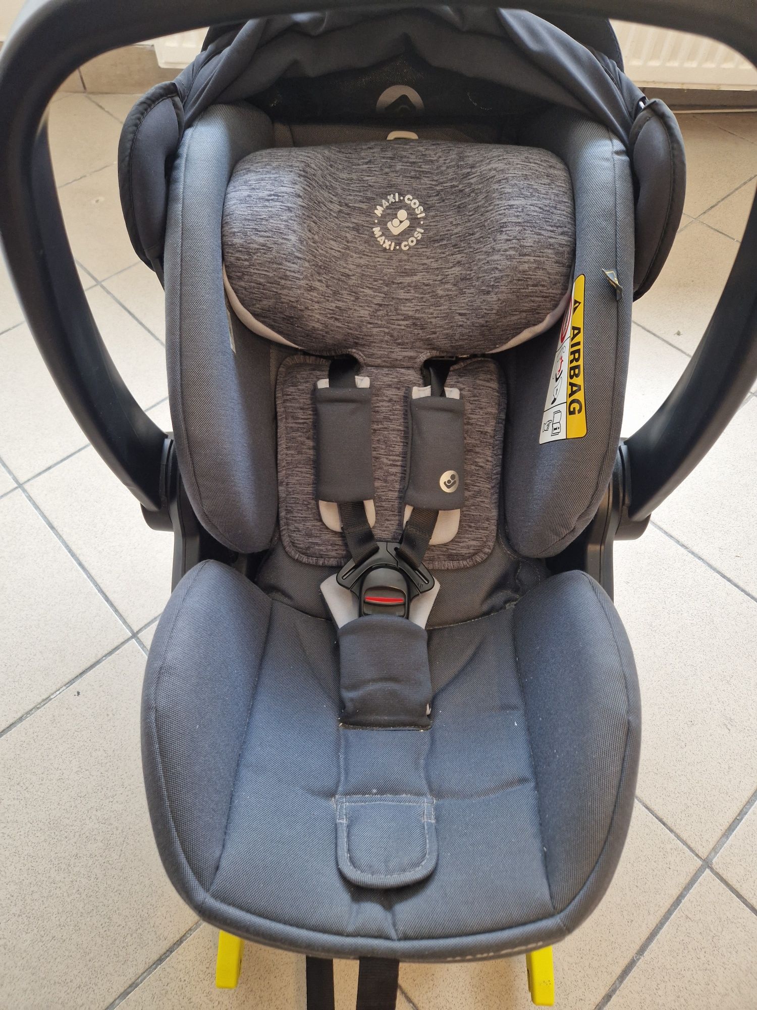 Fotelik samochodowy Maxi-Cosi Marble + baza  Isofix