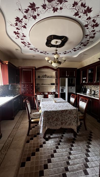 Элитный дом в с. Червоний Шахтарь (Вольное), ул. Набережная.