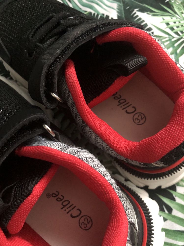 Buty sportowe dla chłopca