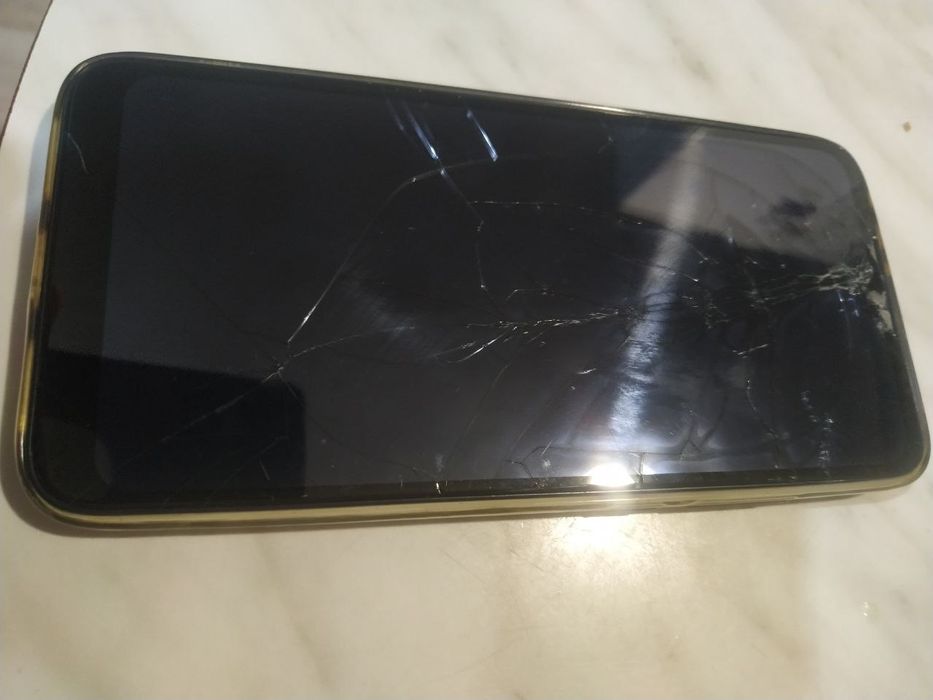 Продам Redmi 7 рабочий