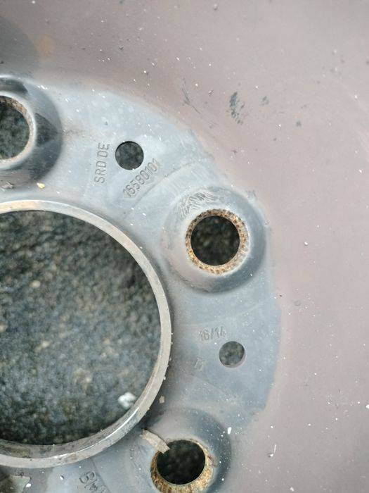 Rodas de ferro BMW 16 polegadas