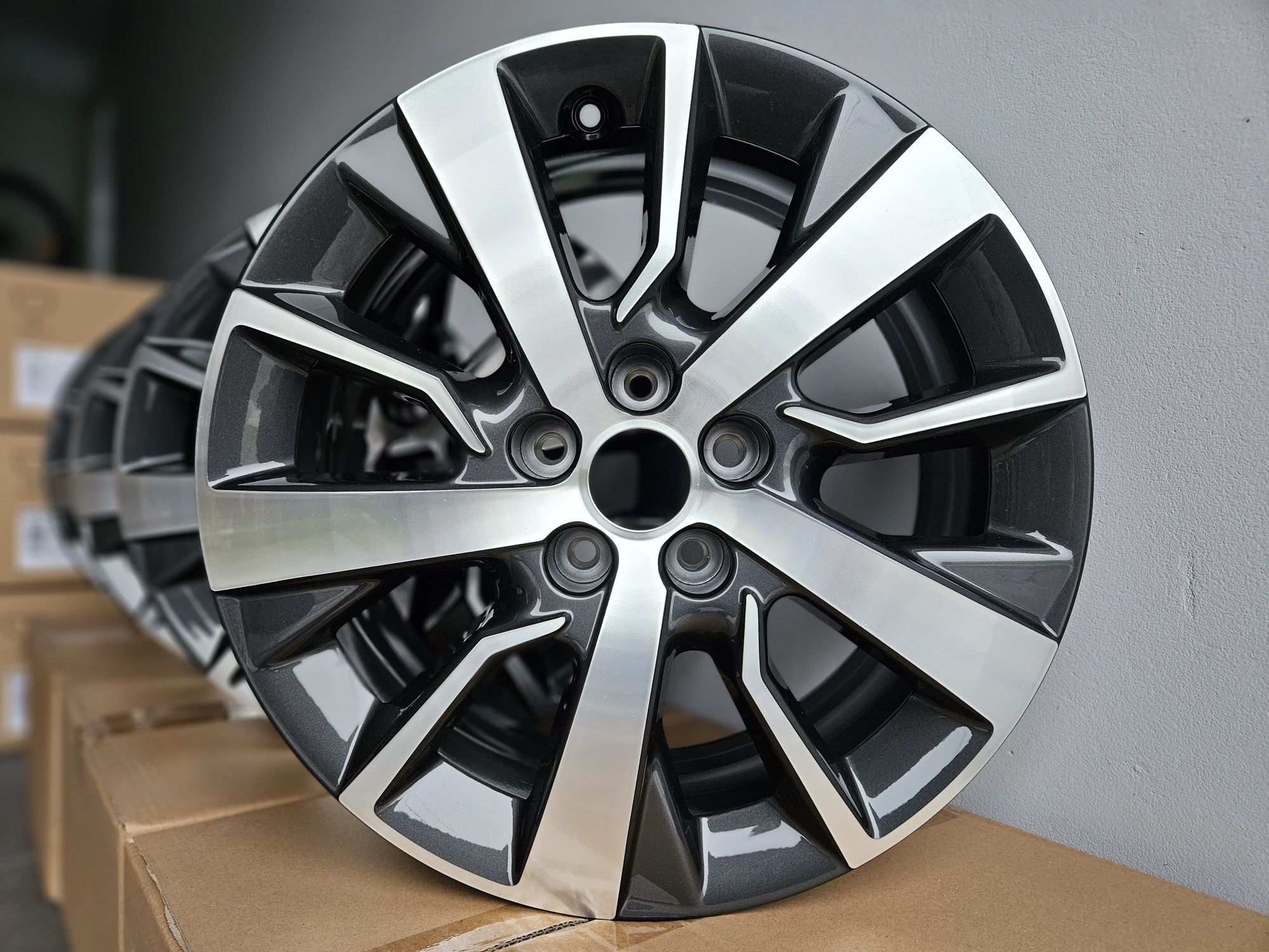Citroen Jumpy 17 " Nowe 5x108 Dispatch SpaceTourer Felgi Space Tourer