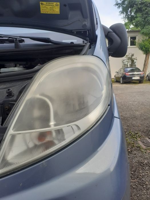 Polerowanie reflektorów samochodwych regeneracja + ochrona UV