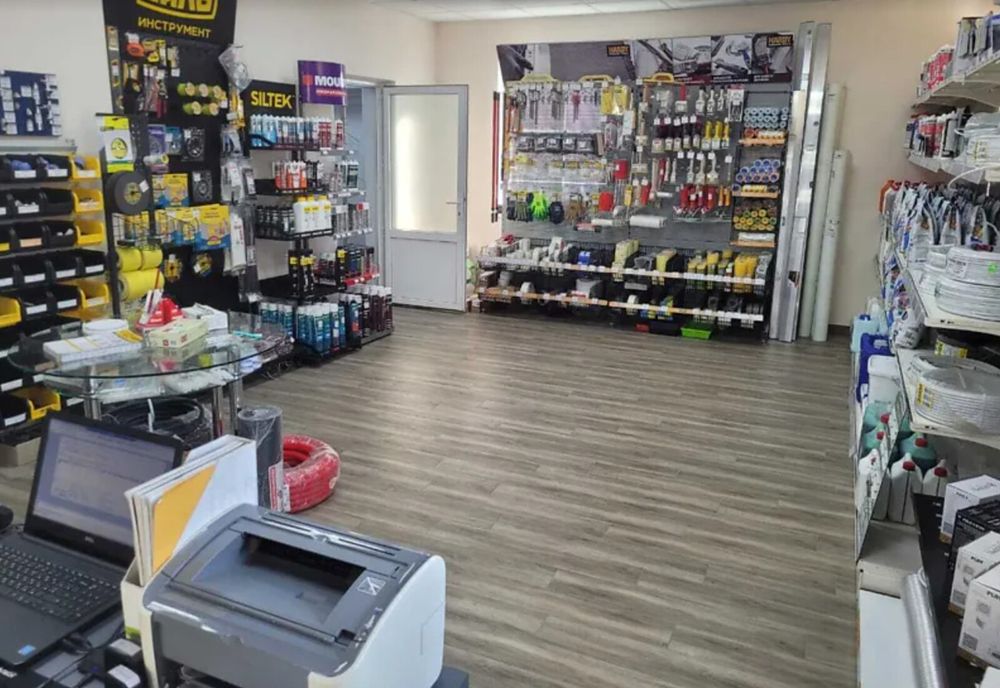 Продаж комерційного приміщення на вул. Шептицького, площа 130 кв.м