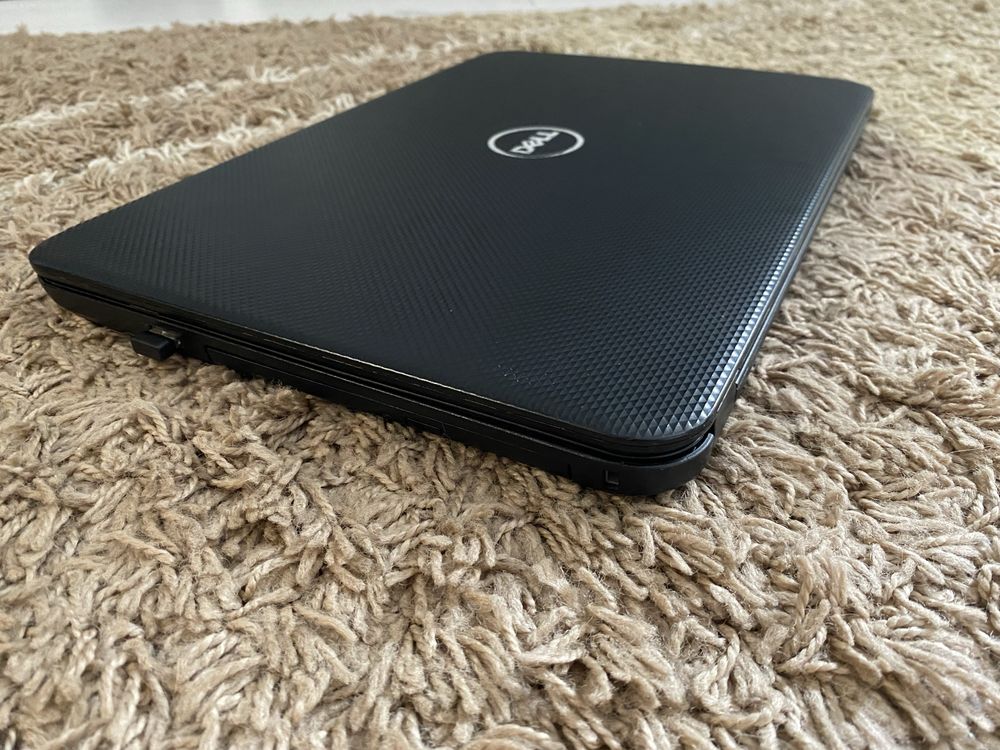 Dell Inspiron 3521/intel i3/8gb RAM/SSD128+HDD500/Amd Radeon HD7670M