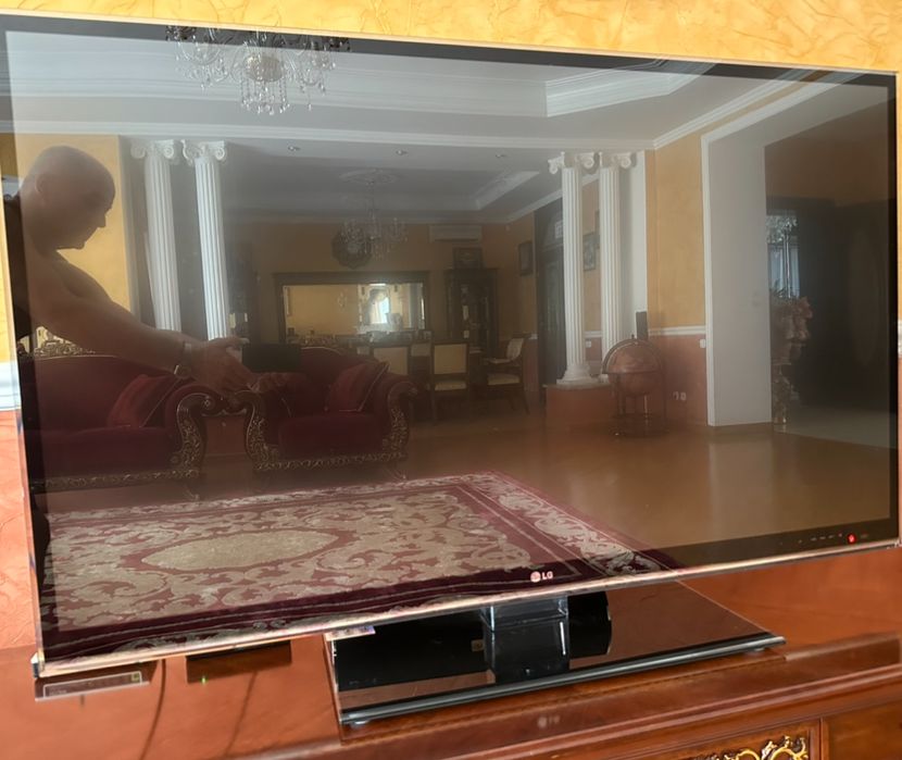 LG телевізор 55 дюймів