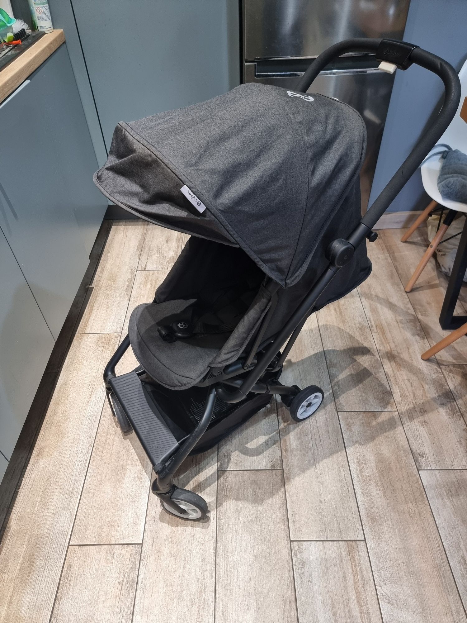 Cybex прогулянкова коляска Eezy S TWIST- Moon black | Поворотна на 360