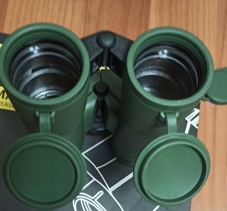Бінокль 8х42 з дальноміром лазерним на 2500м. Реально вимірює. Новий !