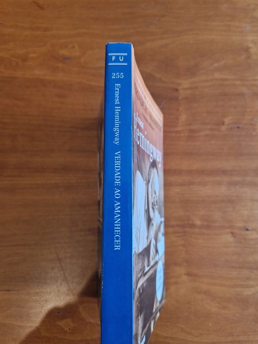 Romance "Verdade ao Amanhecer", de Ernest Hemingway"