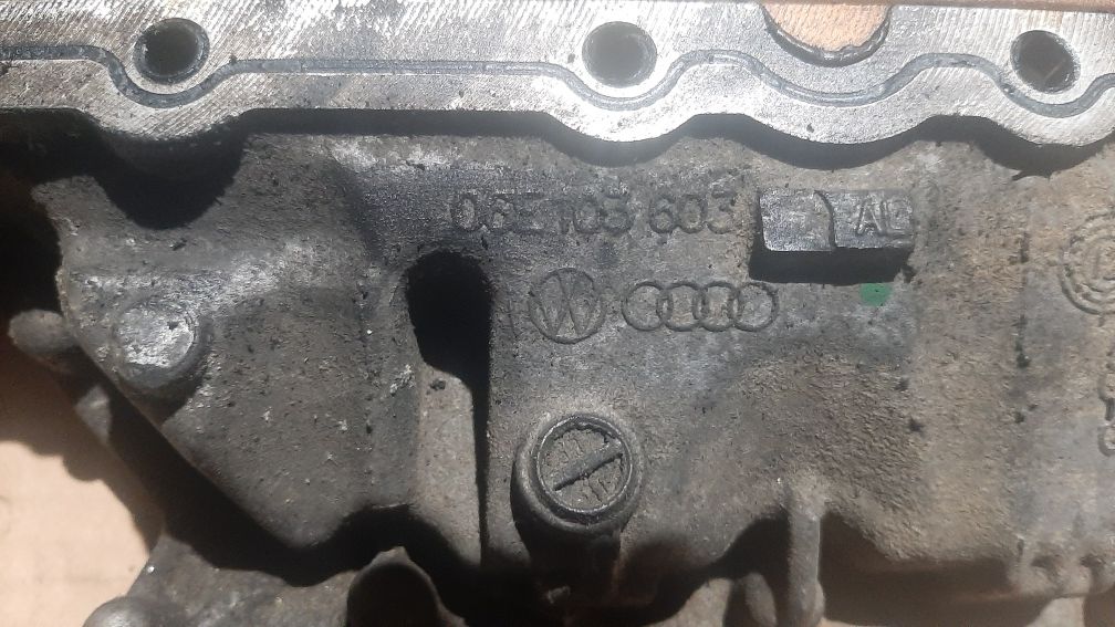 Podstawa misy oleju silnika 3.0 TFSI Audi Q7