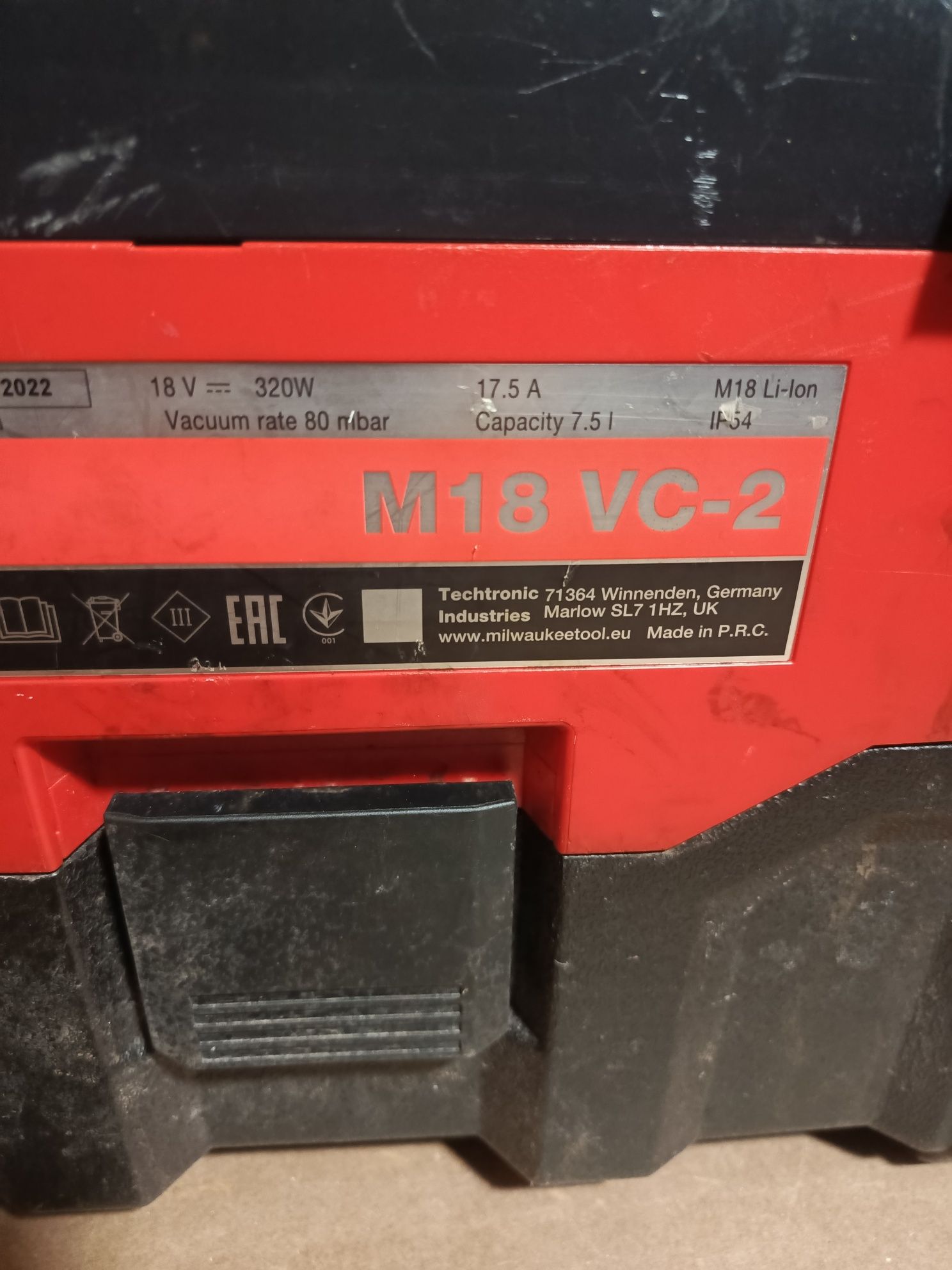 Milwaukee m18  odkurzacz przemysłowy M18 vc-2