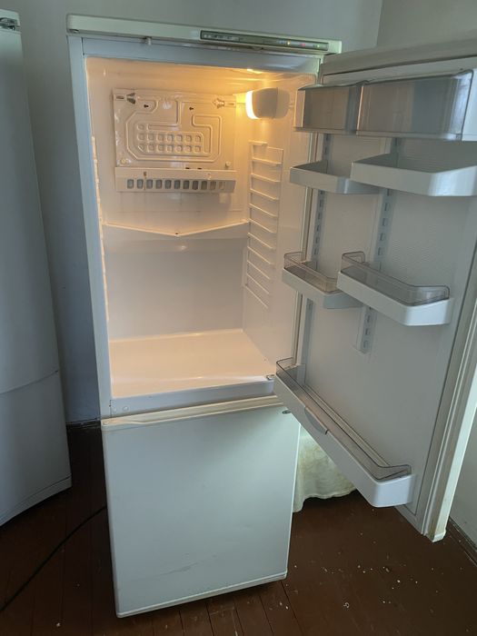 Холодильники " Минск" "Атлант"