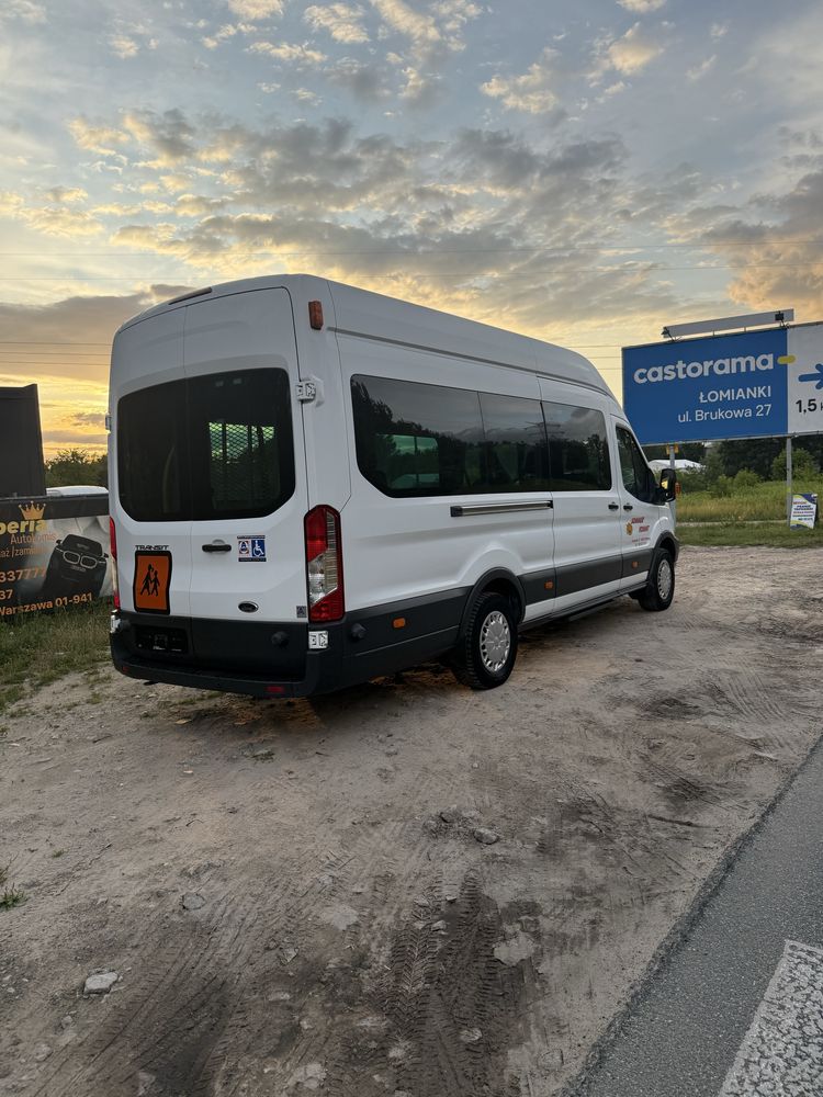 Ford Transit 2,2 Max 2016r 9 Osobowy Projekt pod kampera