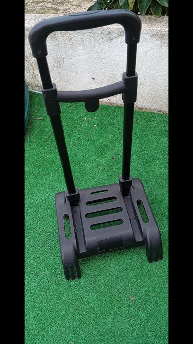 Trolley para mochila de criança