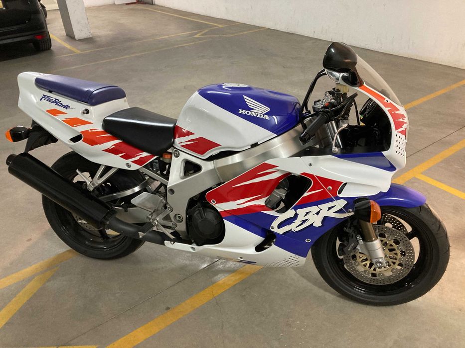 Honda CBR 900RR 1992