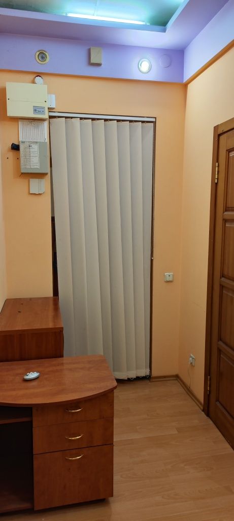 Продам офис 44 м² в центре свой вход ул. Сумская 128