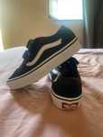 Vans criança novos