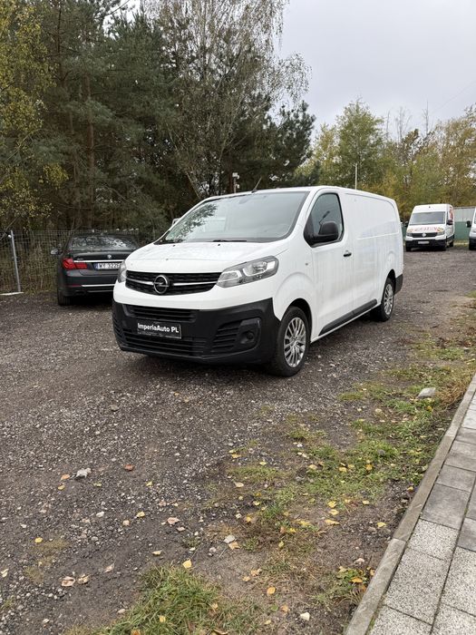 Opel Vivaro 2,0d 140koni 2020r Long Faktura VAT23%