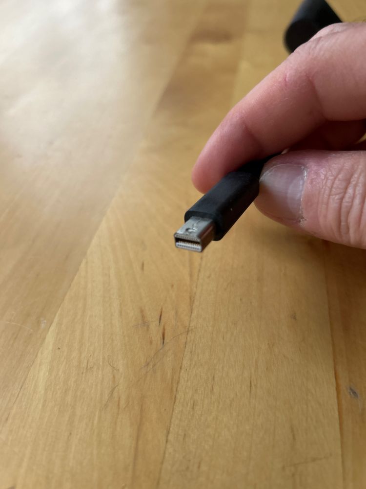 Adapter przejsciówka mini dispayport na wejscie monitorowe