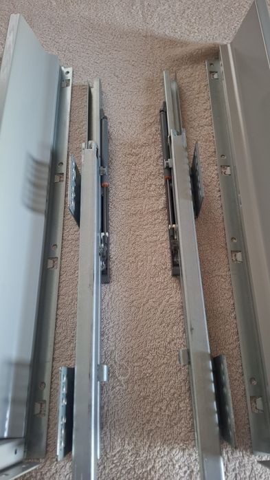 Corredilhas para gavetas de moveis