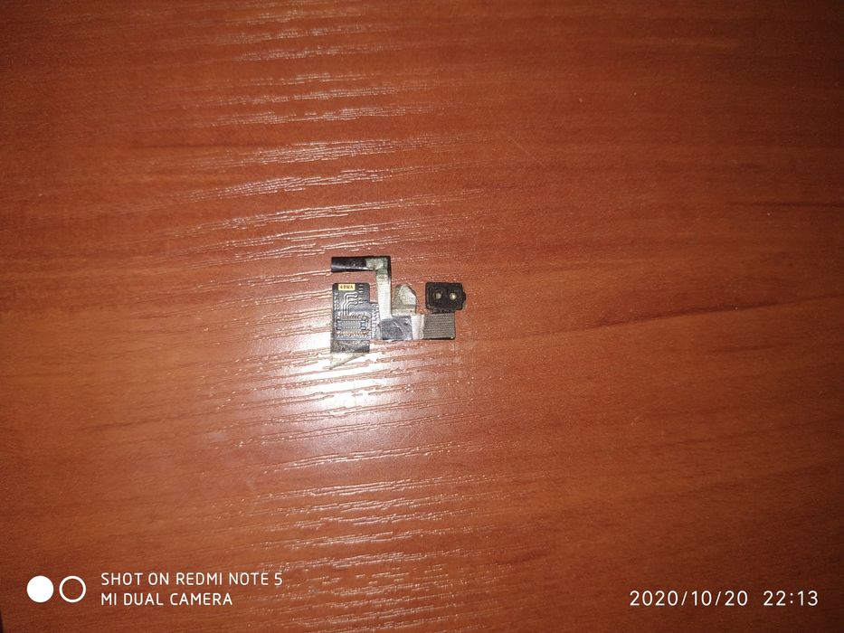 Шлейф HTC Desire 700 Dual