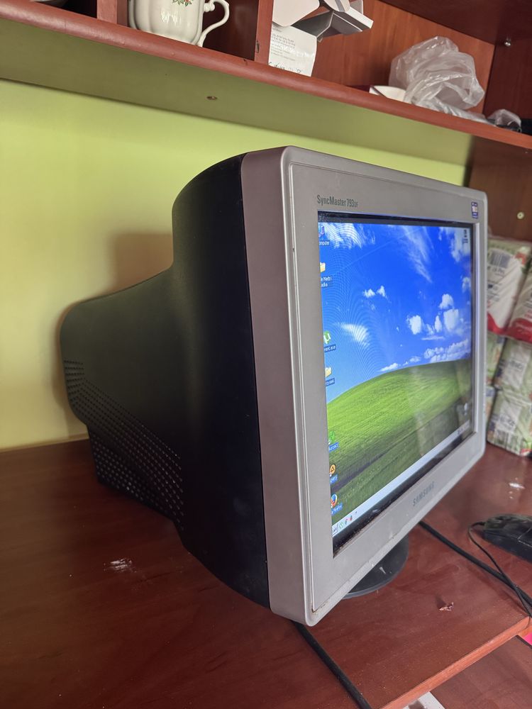 Komputer stacjonarny AMD SEMPRON