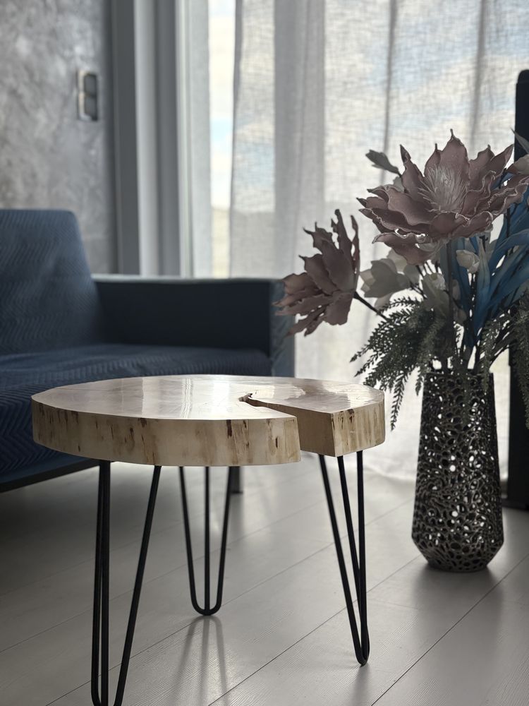 Stolik plaster drewna