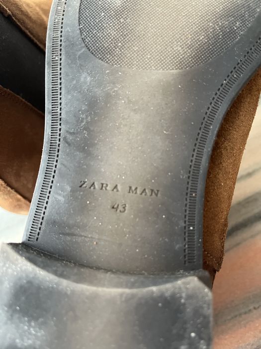 Чоловічі замшеві челсі Zara